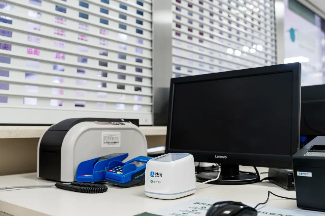 Streamlining Hospital Processes with HPRT Thermal Printers and Barcode Scanners