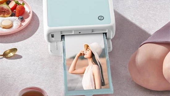 Matte vs. Glossy Photo Prints: Which is Better for Printing Pictures?