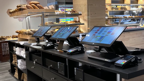 How to Choose the Right POS Hardware for Your Business